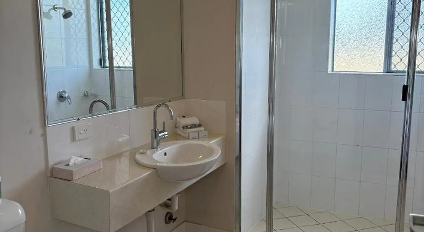 Mayfair Motel Badezimmer