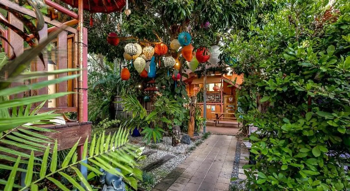 Travellers Oasis Garten