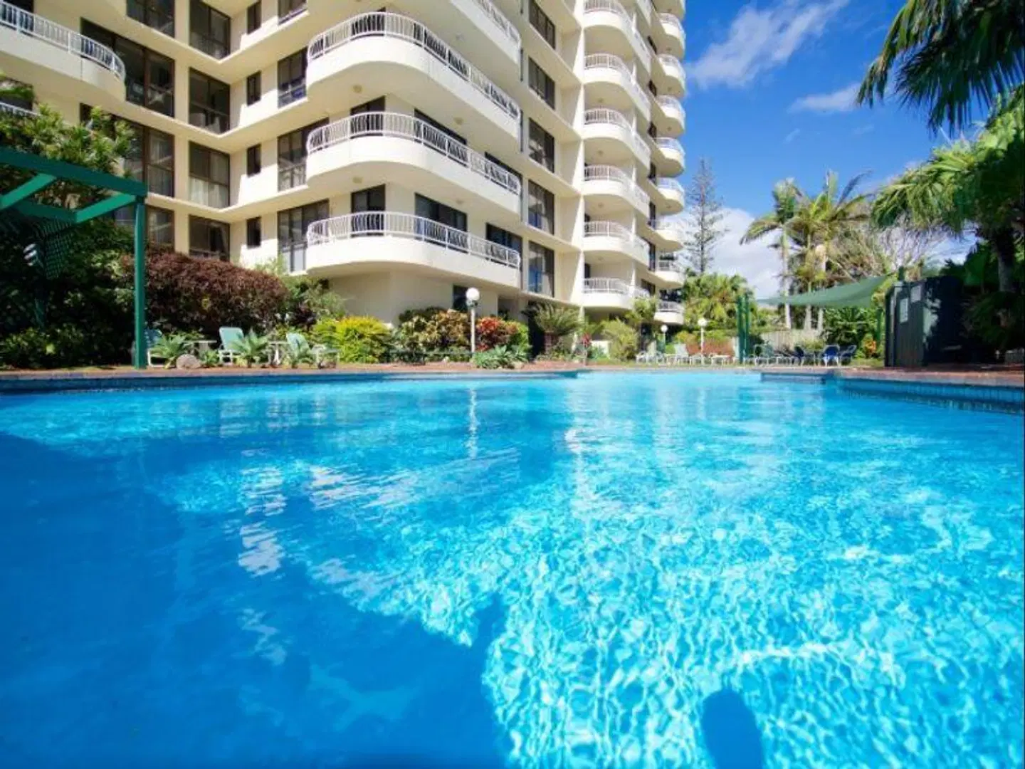 Capricornia Apartments OUTDOOR_POOL