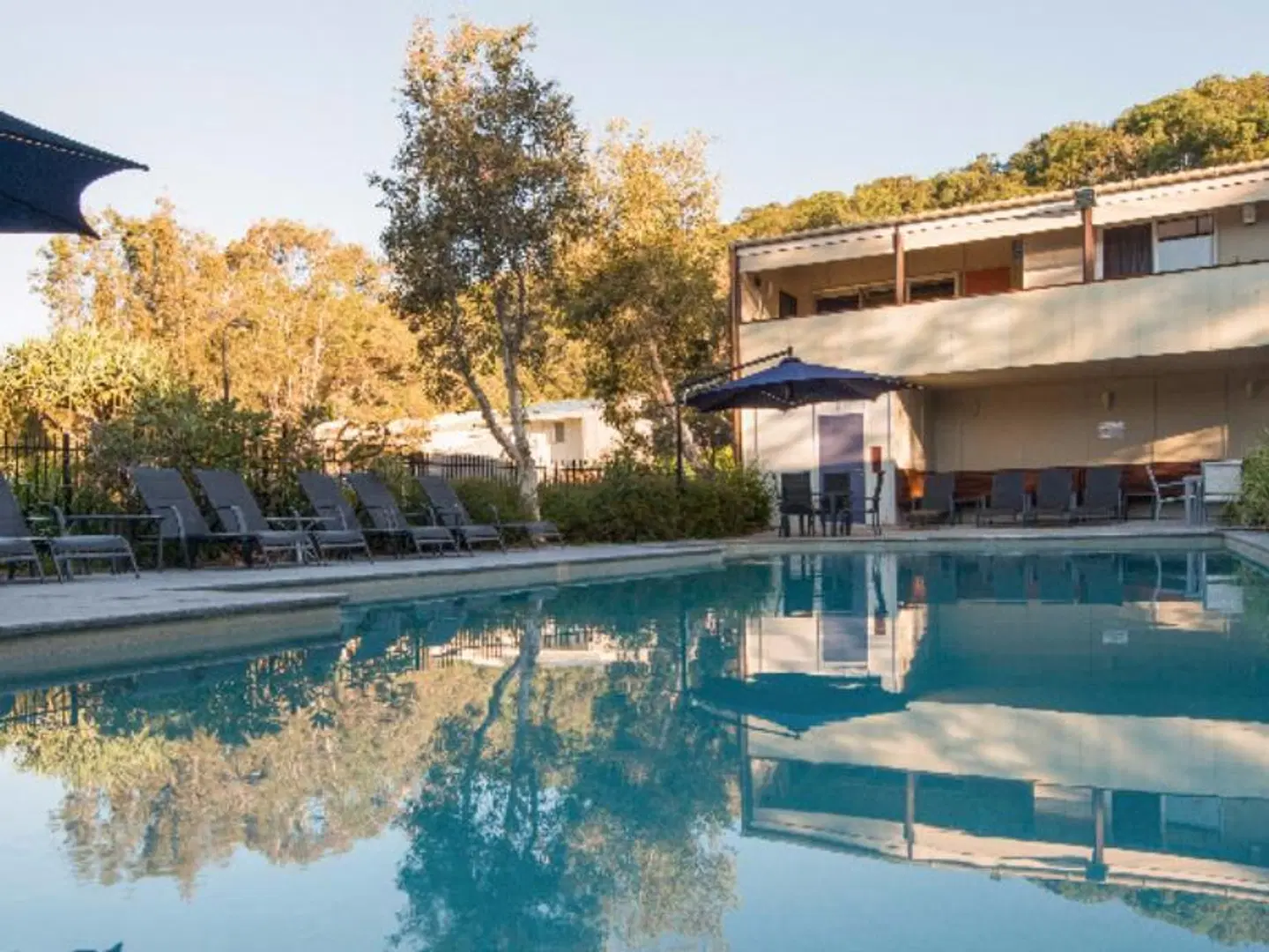 Allure Stradbroke Resort OUTDOOR_POOL