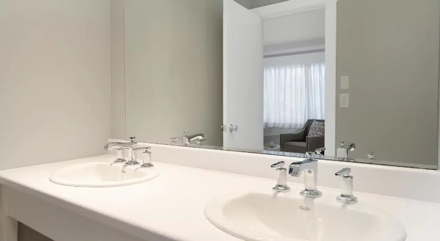 Boothbay Harbor Oceanside Inn Badezimmer