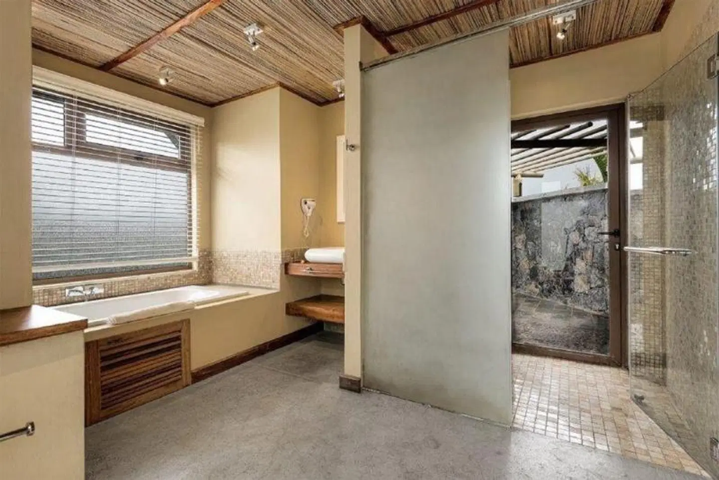 Cotton Bay Resort & Spa HEALTH_BEAUTY