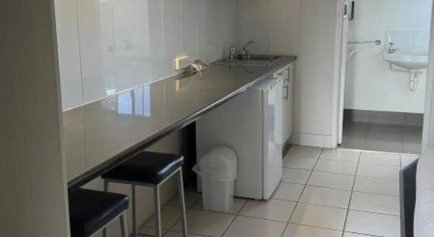 Charm City Motel ROOM_EXAMPLE
