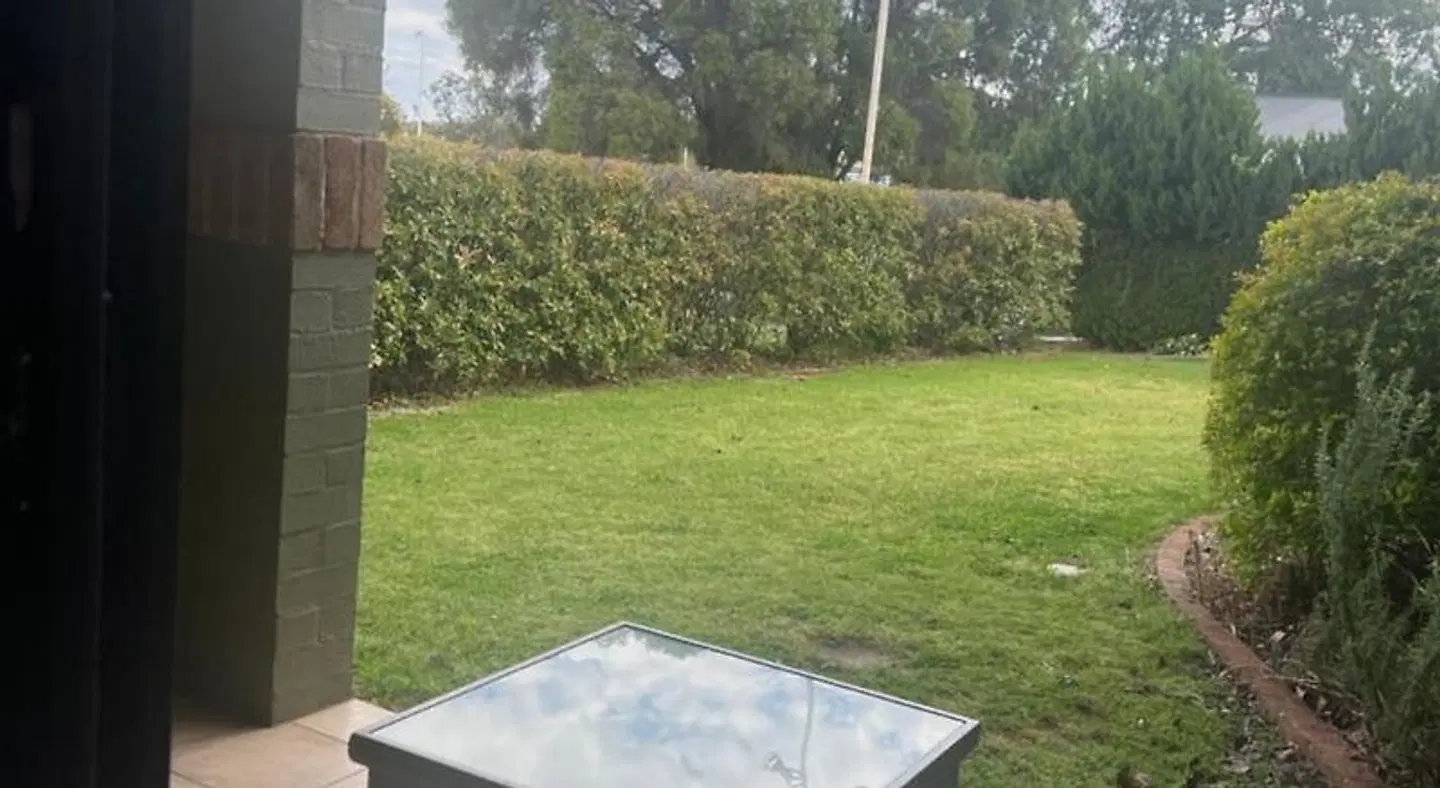 Cootamundra Heritage Motel & Apartments Terrasse