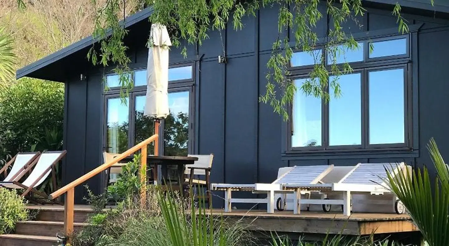 Adrift In Golden Bay Terrasse