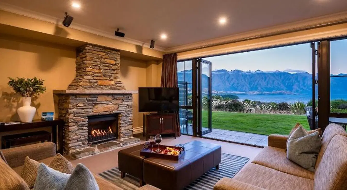Platinum Queenstown HEALTH_BEAUTY