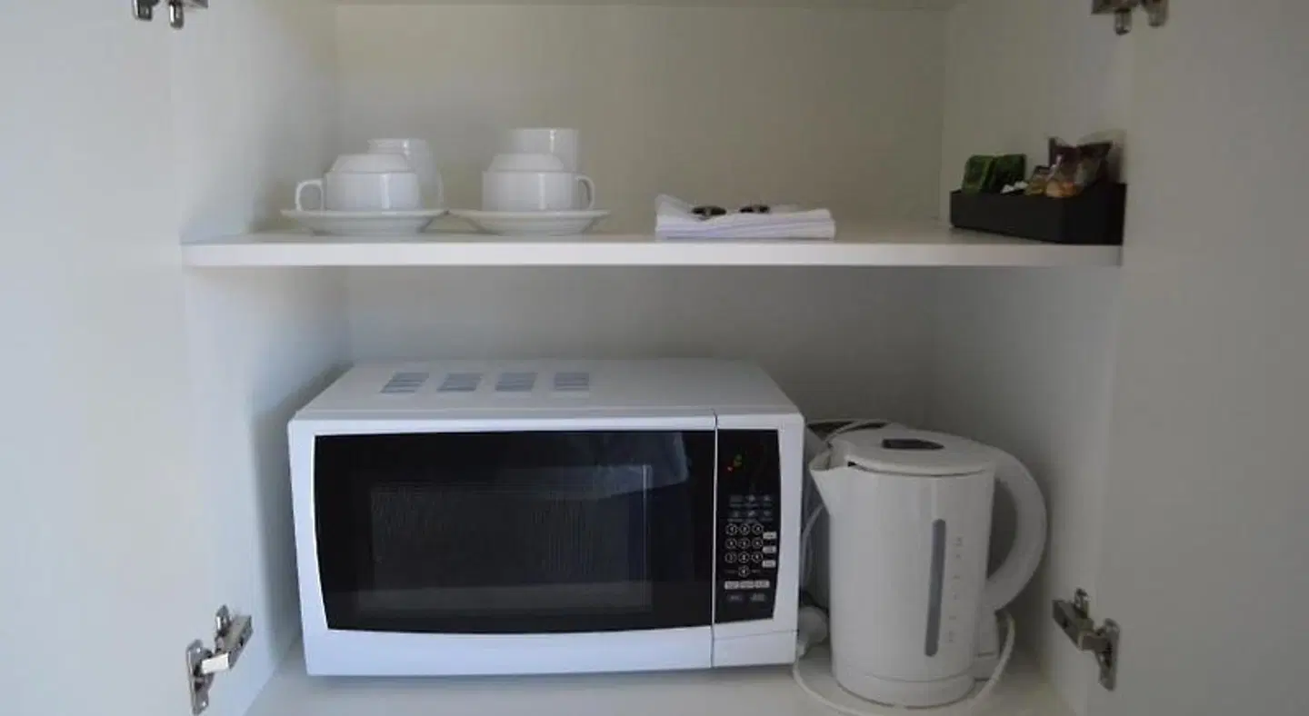 James Street Motor Inn ROOM_EXAMPLE
