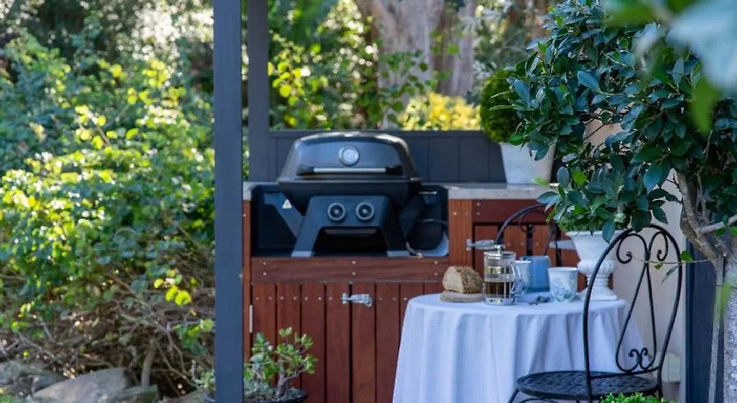 The Outlook Cabana HEALTH_BEAUTY