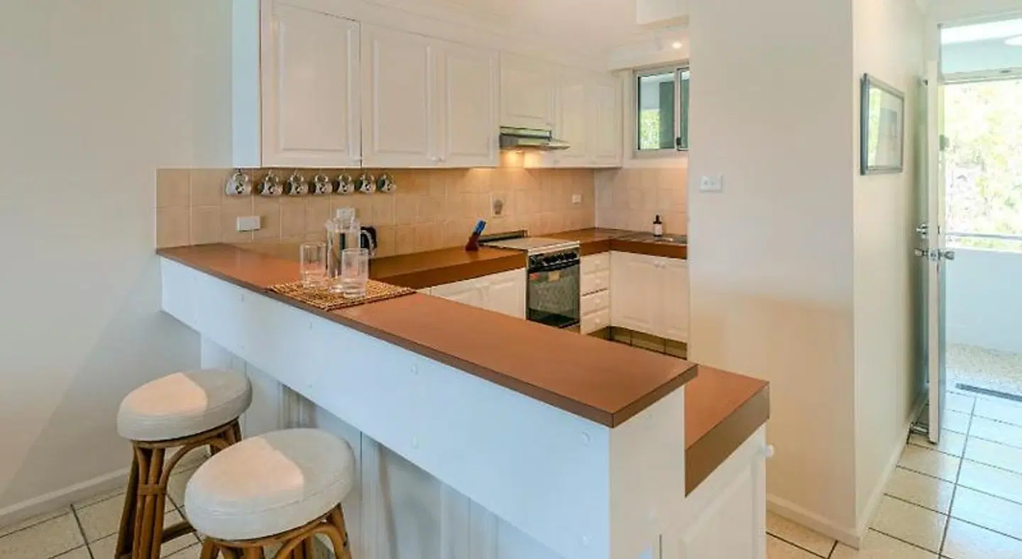 Hibiscus Apartments ROOM_EXAMPLE