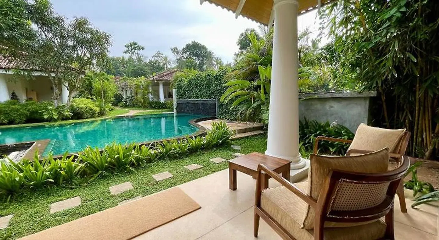 Claire Villa by Younger Villas & Resorts Terrasse