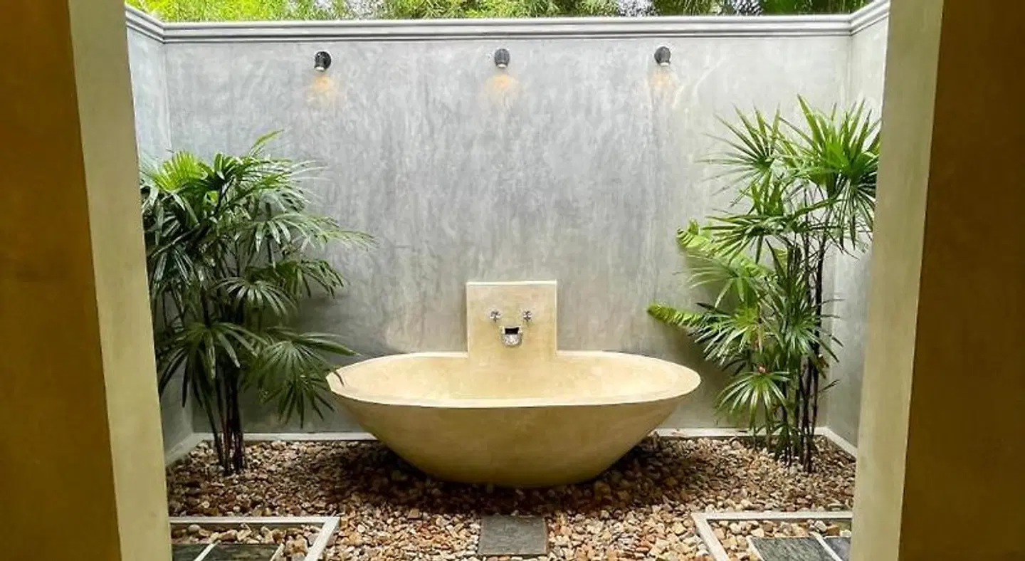 Claire Villa by Younger Villas & Resorts Badezimmer