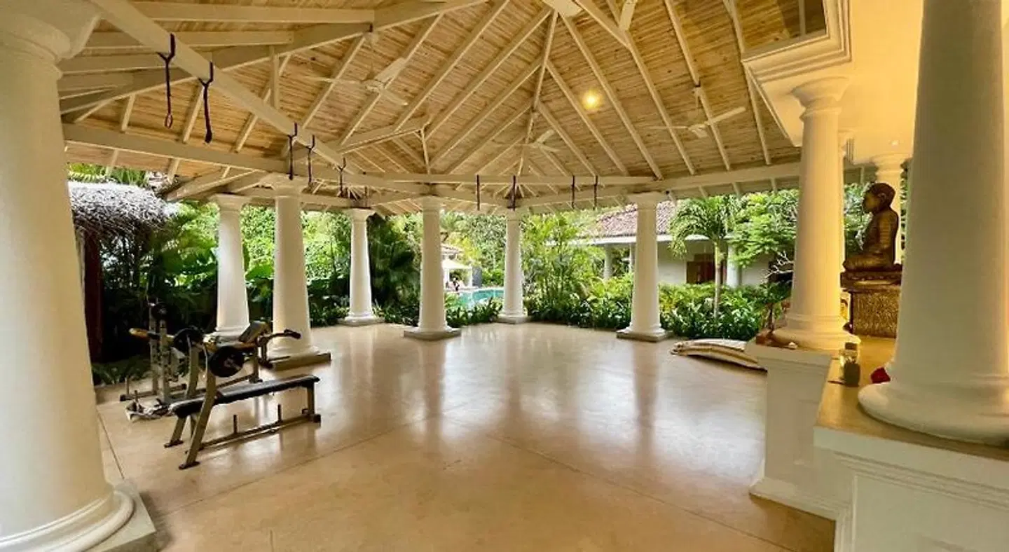 Claire Villa by Younger Villas & Resorts LOUNGE_LOBBY