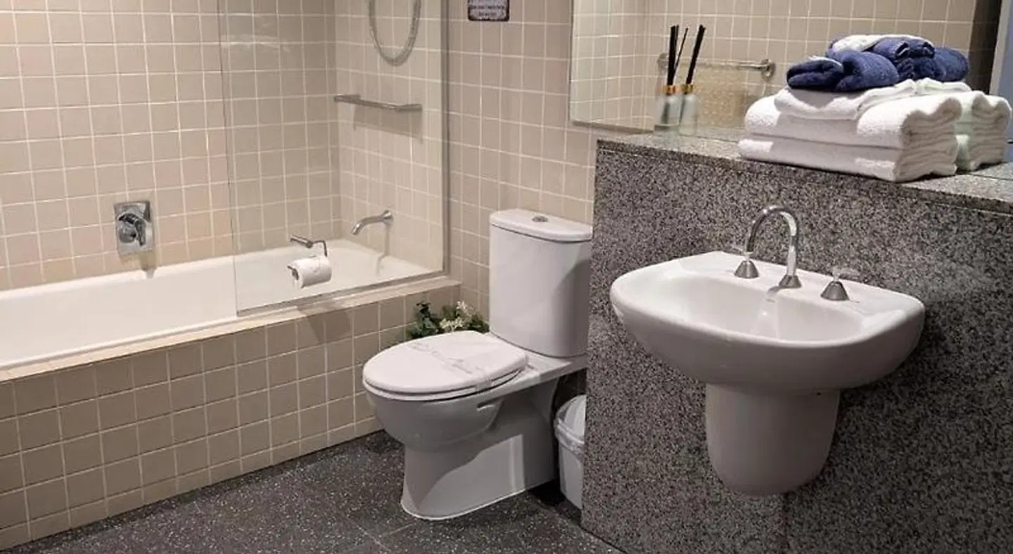 Space Holiday Apartments Badezimmer