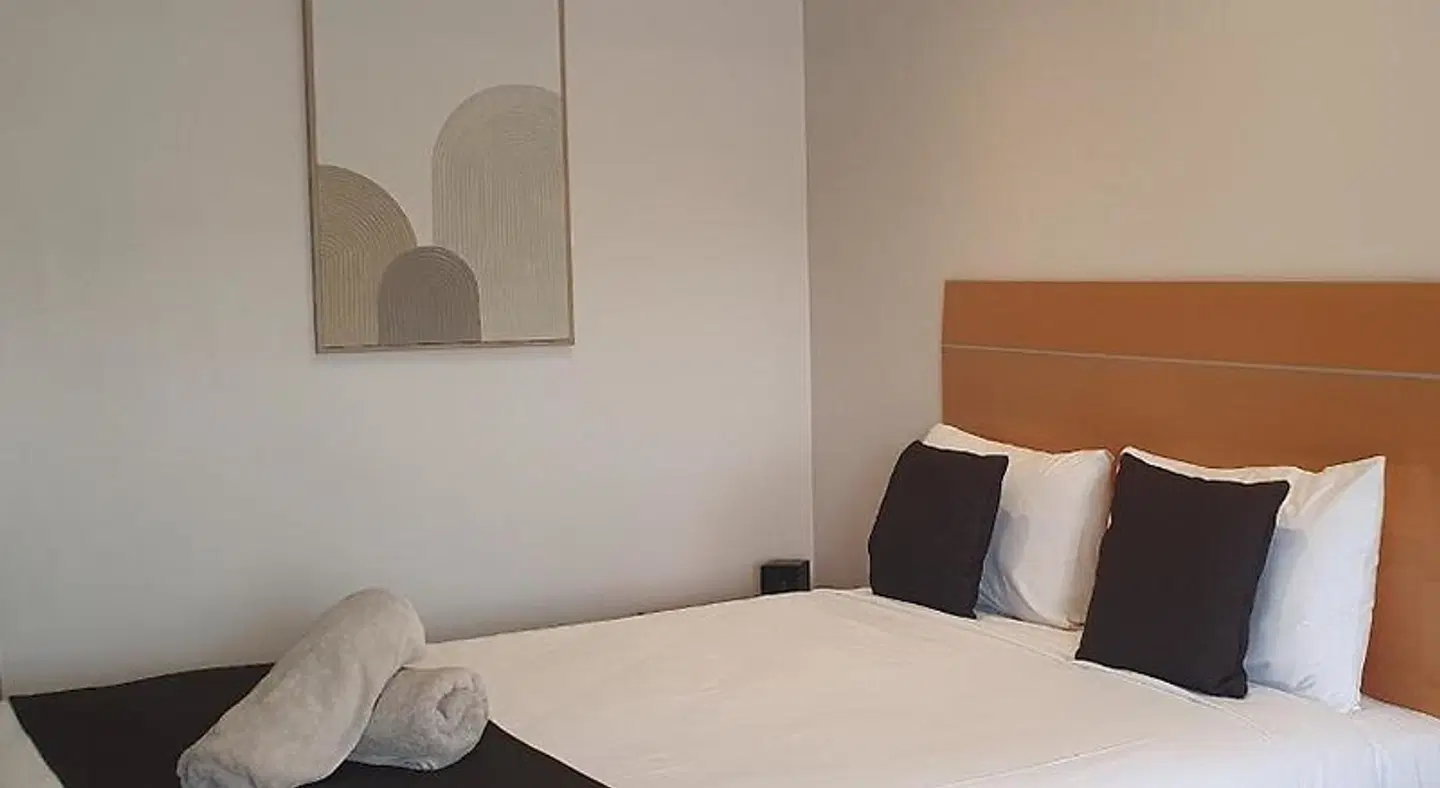 Golden Reef Motor Inn ROOM_EXAMPLE