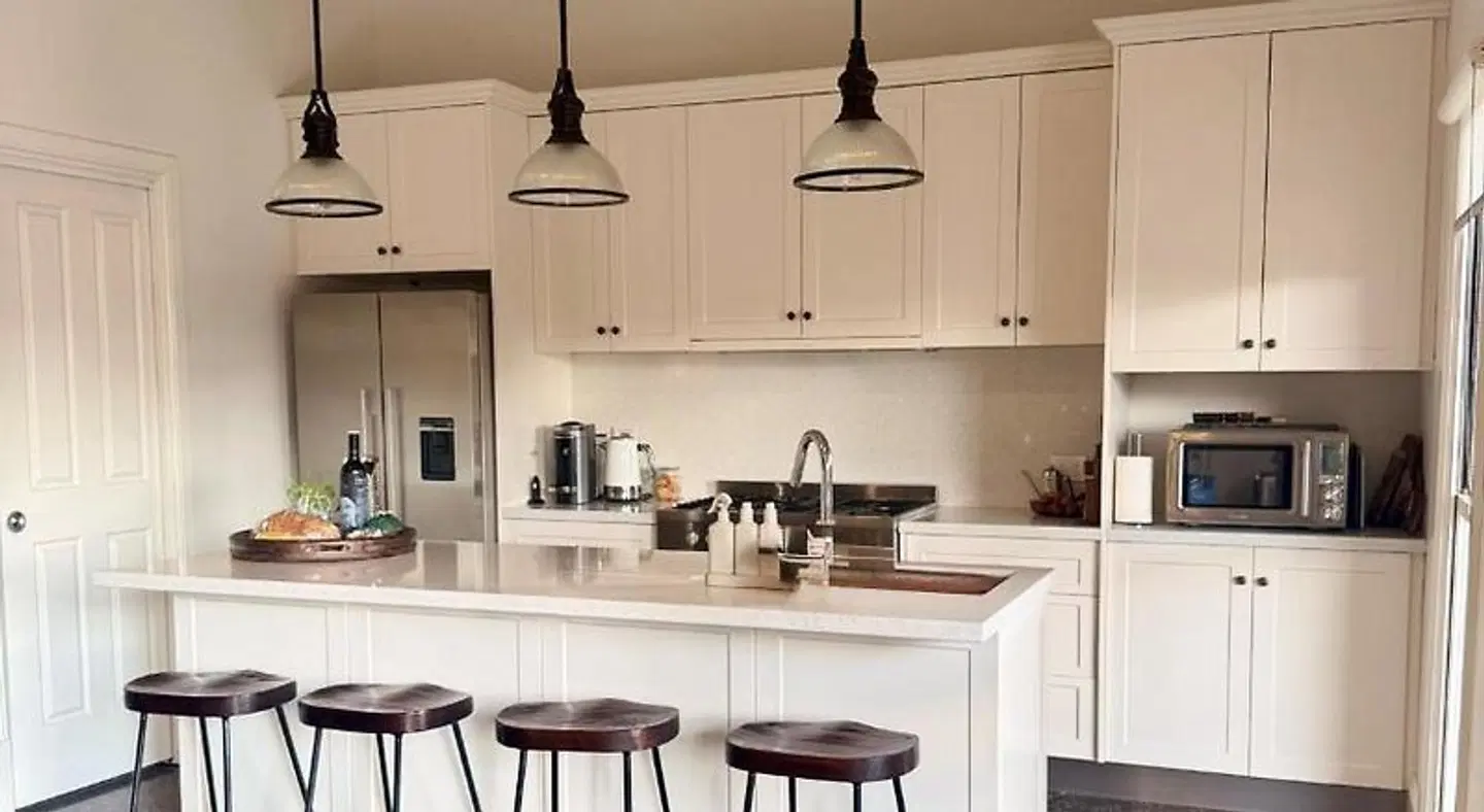 Barossa Bed & Breakfast Bar