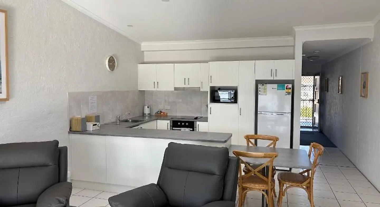 Merimbula Lake Apartments ROOM_EXAMPLE