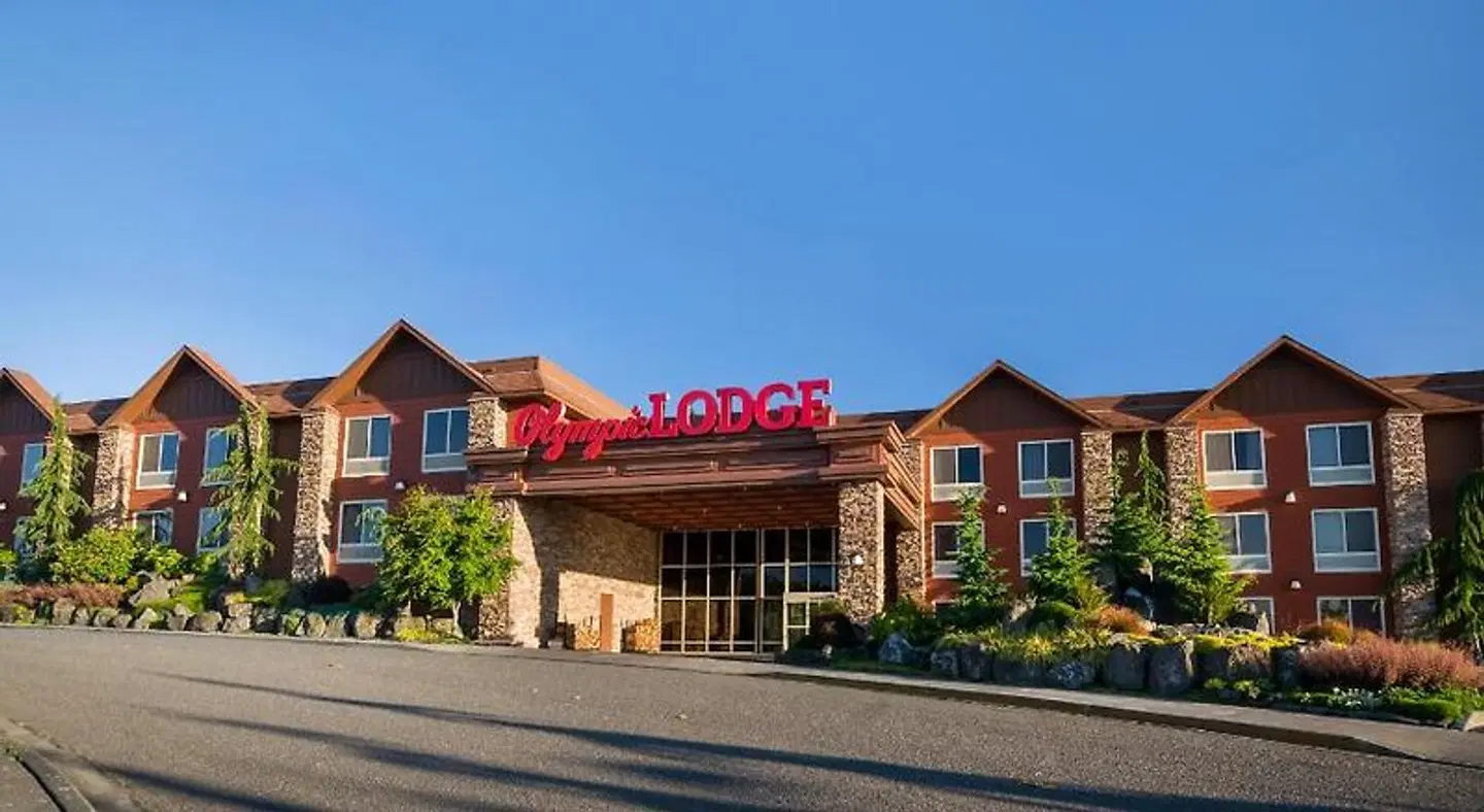 Olympic Lodge EXTERIOR