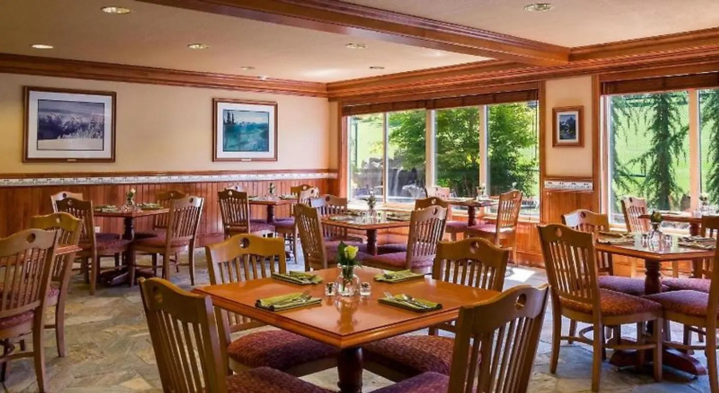 Olympic Lodge Restaurant