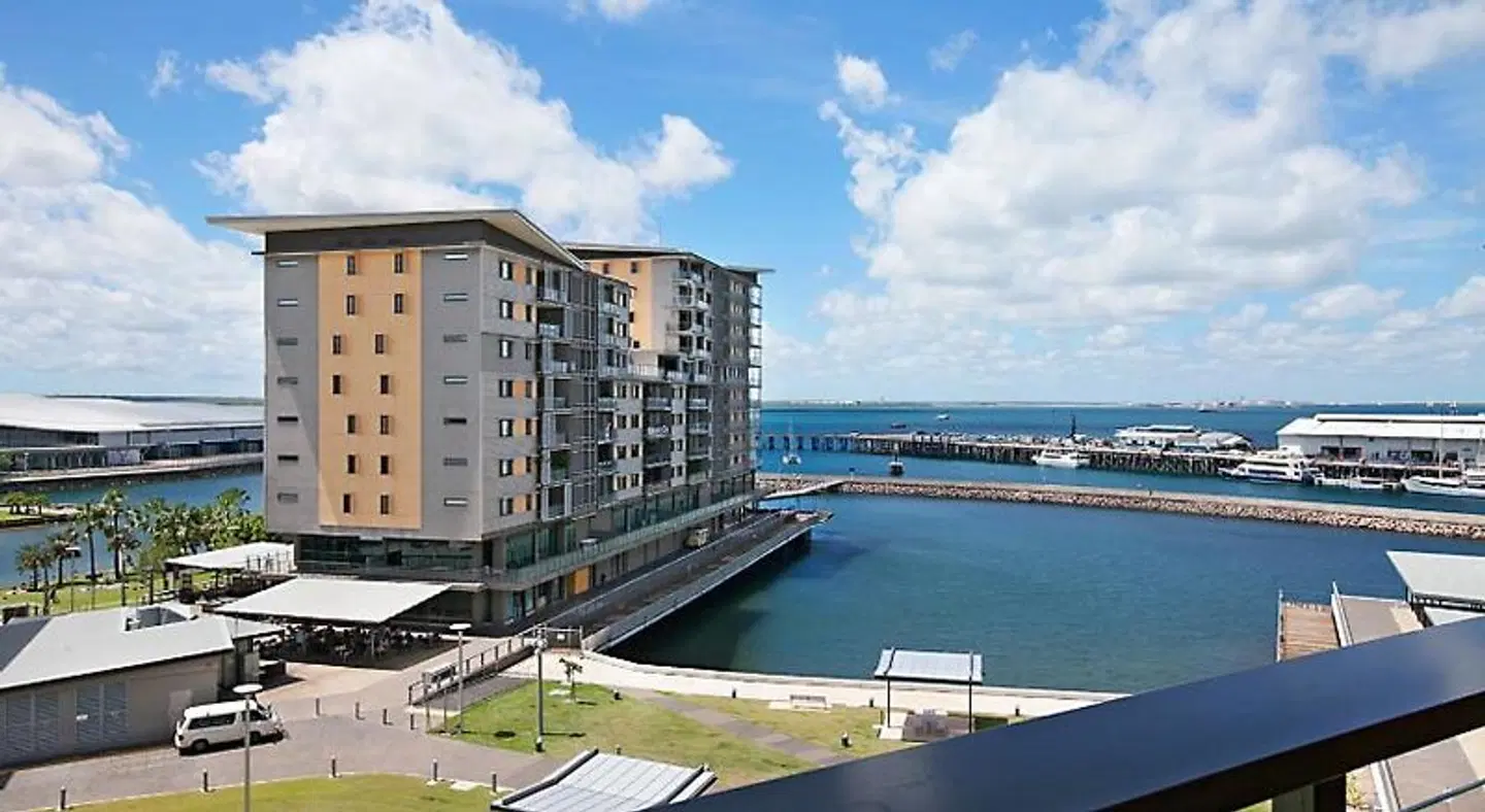 Saltwater Suites - 1,2 & 3 Bed Waterfront Apartments EXTERIOR