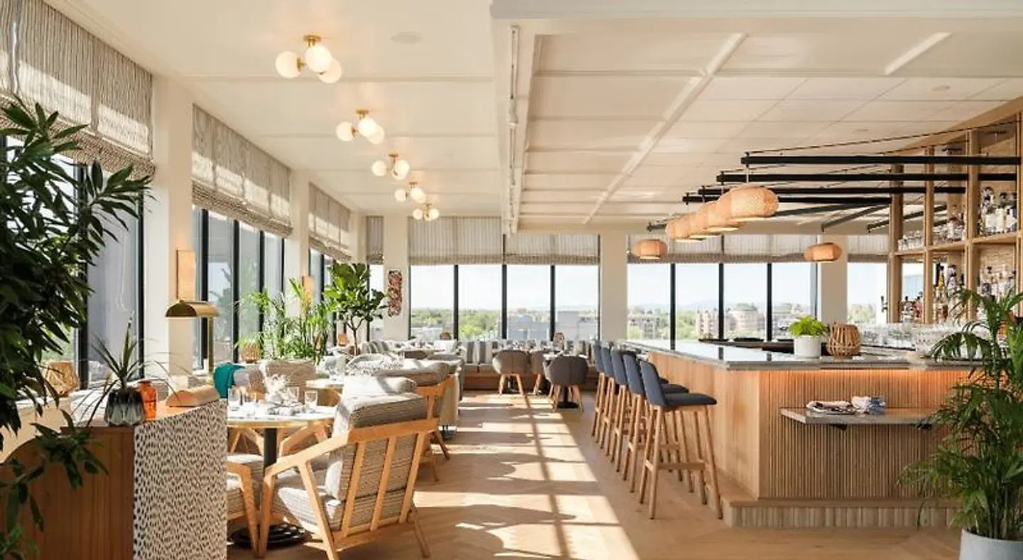Clayton Members Club & Hotel Restaurant