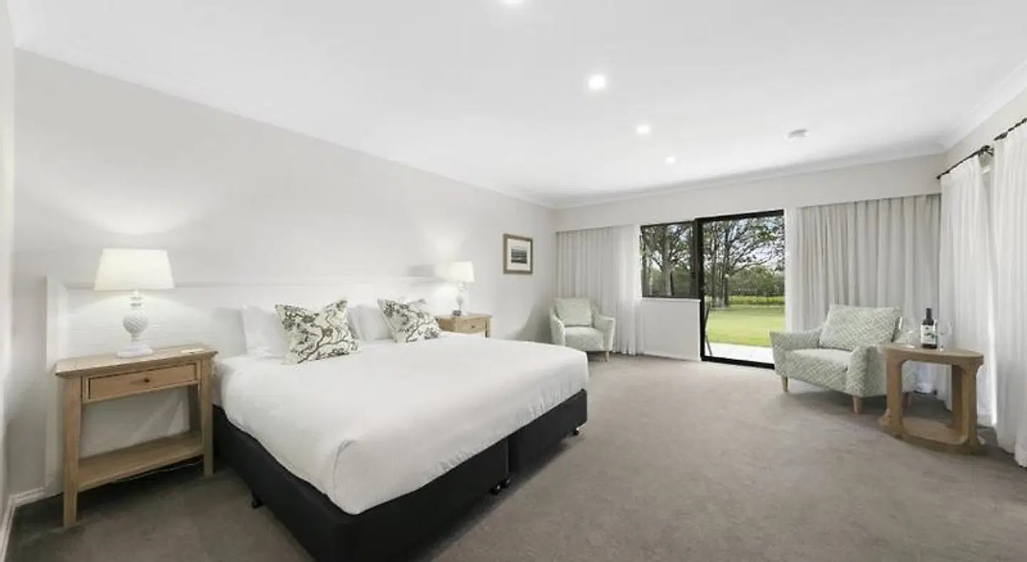 Nu Leaf Retreat ROOM_EXAMPLE