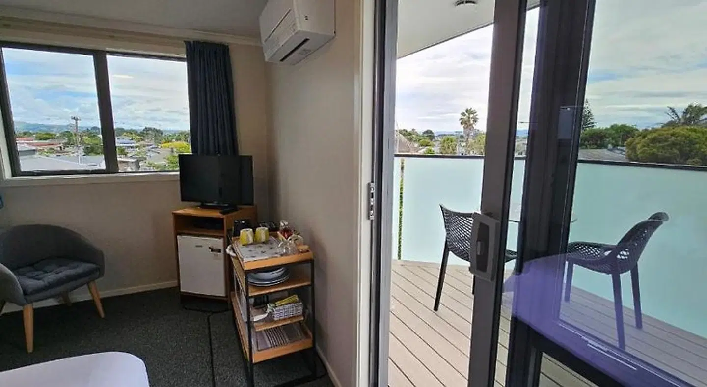 Boatshed Motel Apartments ROOM_EXAMPLE