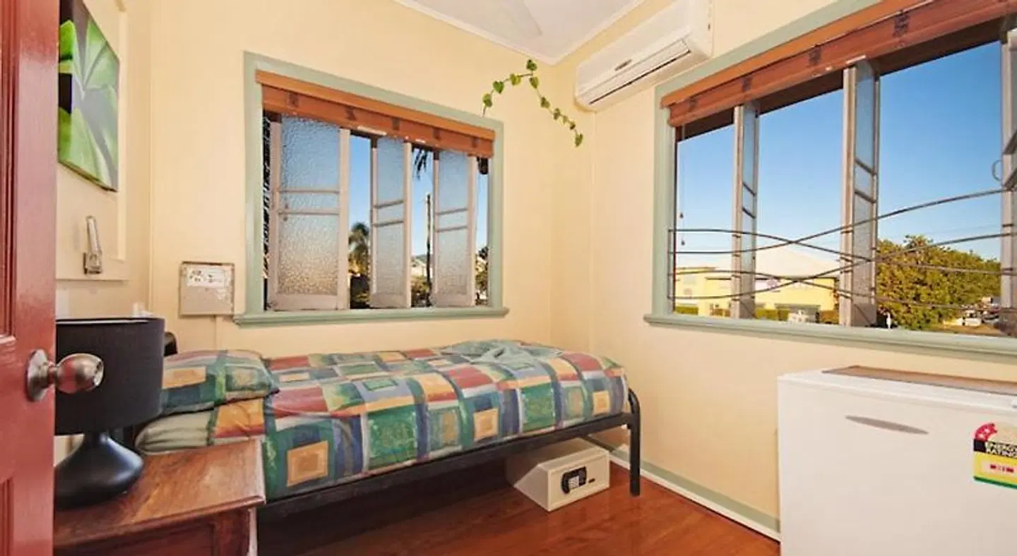 Travellers Oasis ROOM_EXAMPLE