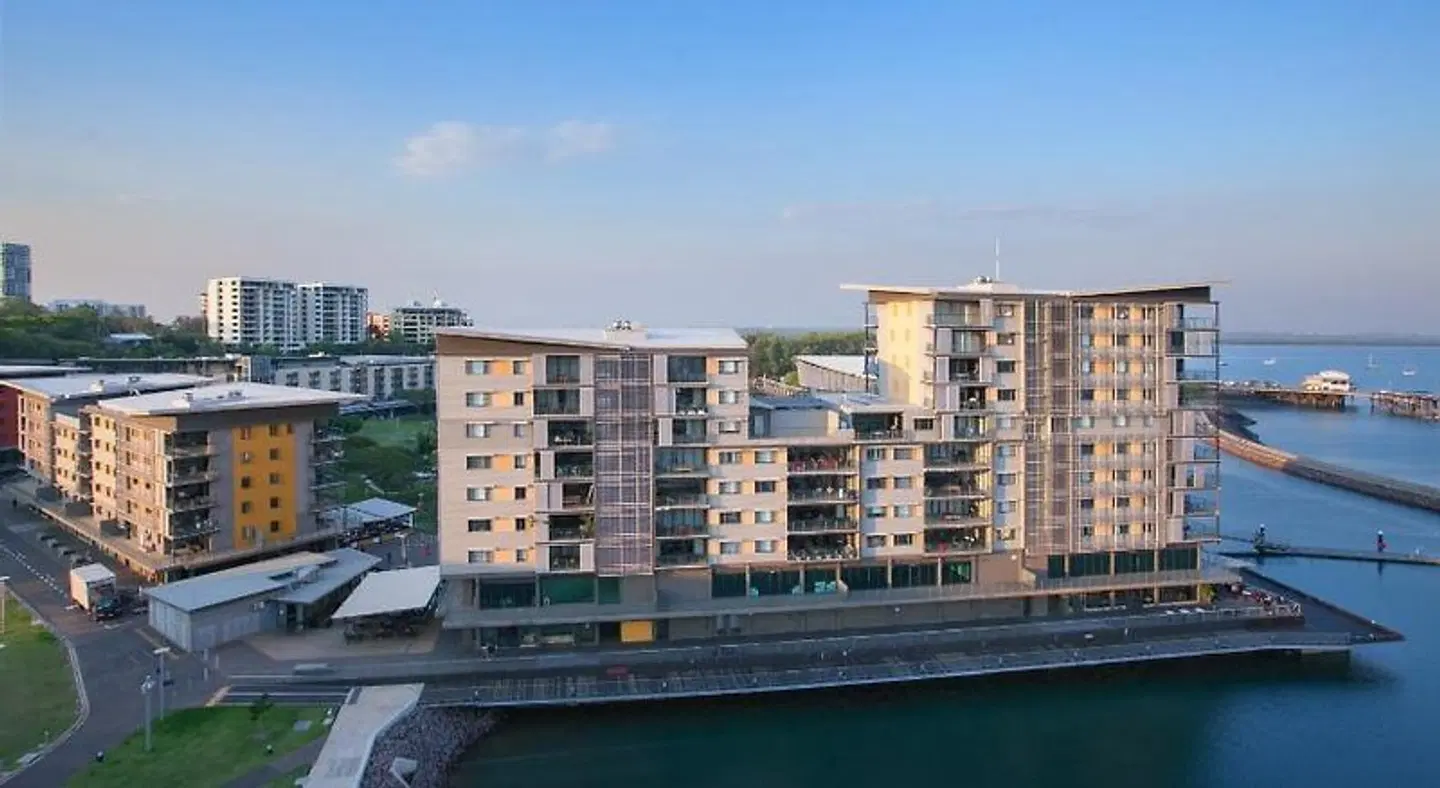 Saltwater Suites - 1,2 & 3 Bed Waterfront Apartments EXTERIOR