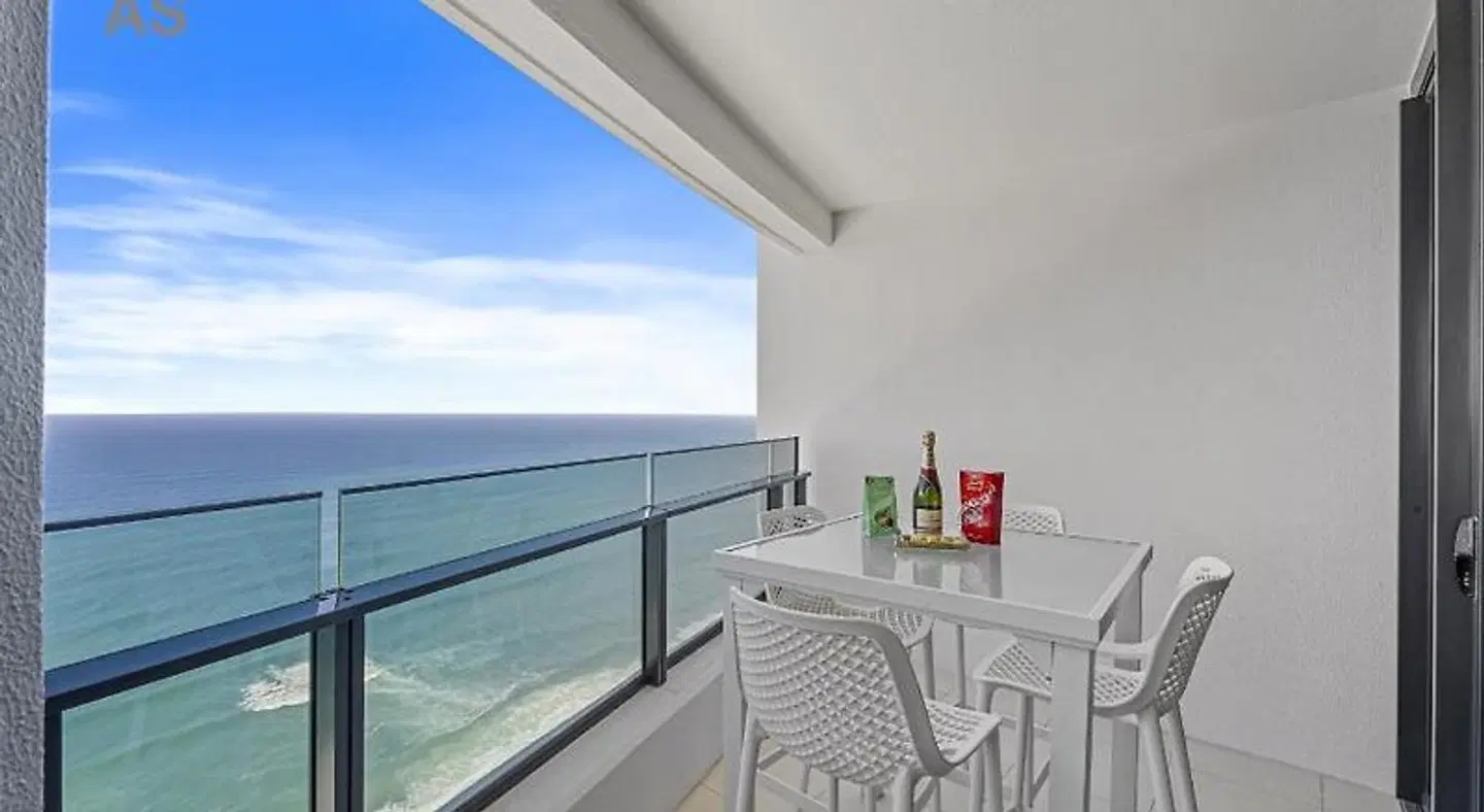 Soul on the Esplanade - HR Surfers Paradise Terrasse