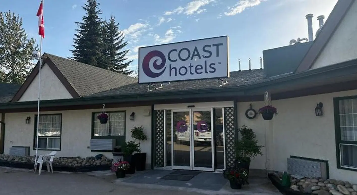 Green Gables Inn EXTERIOR