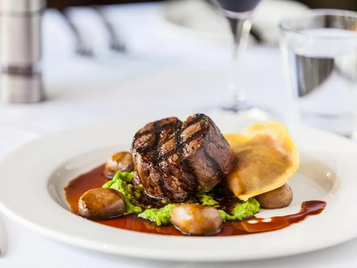 Grand Chancellor Melbourne Restaurant