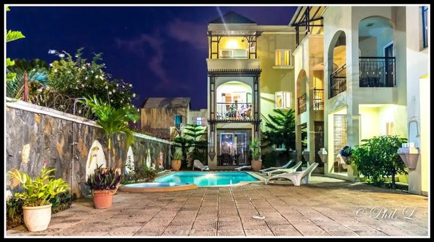 Villa Narmada EXTERIOR