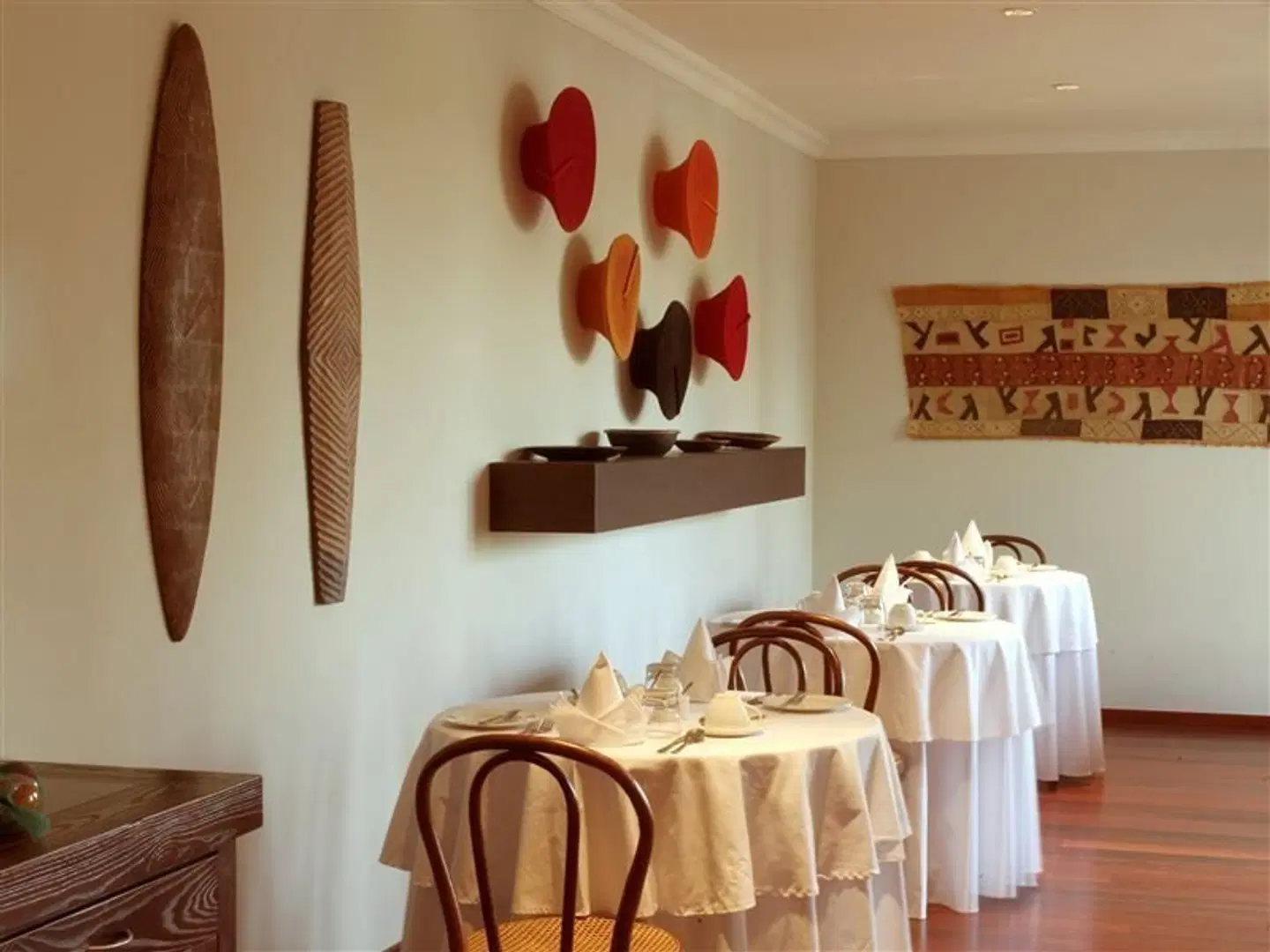 L'Avenir Country Lodge Restaurant