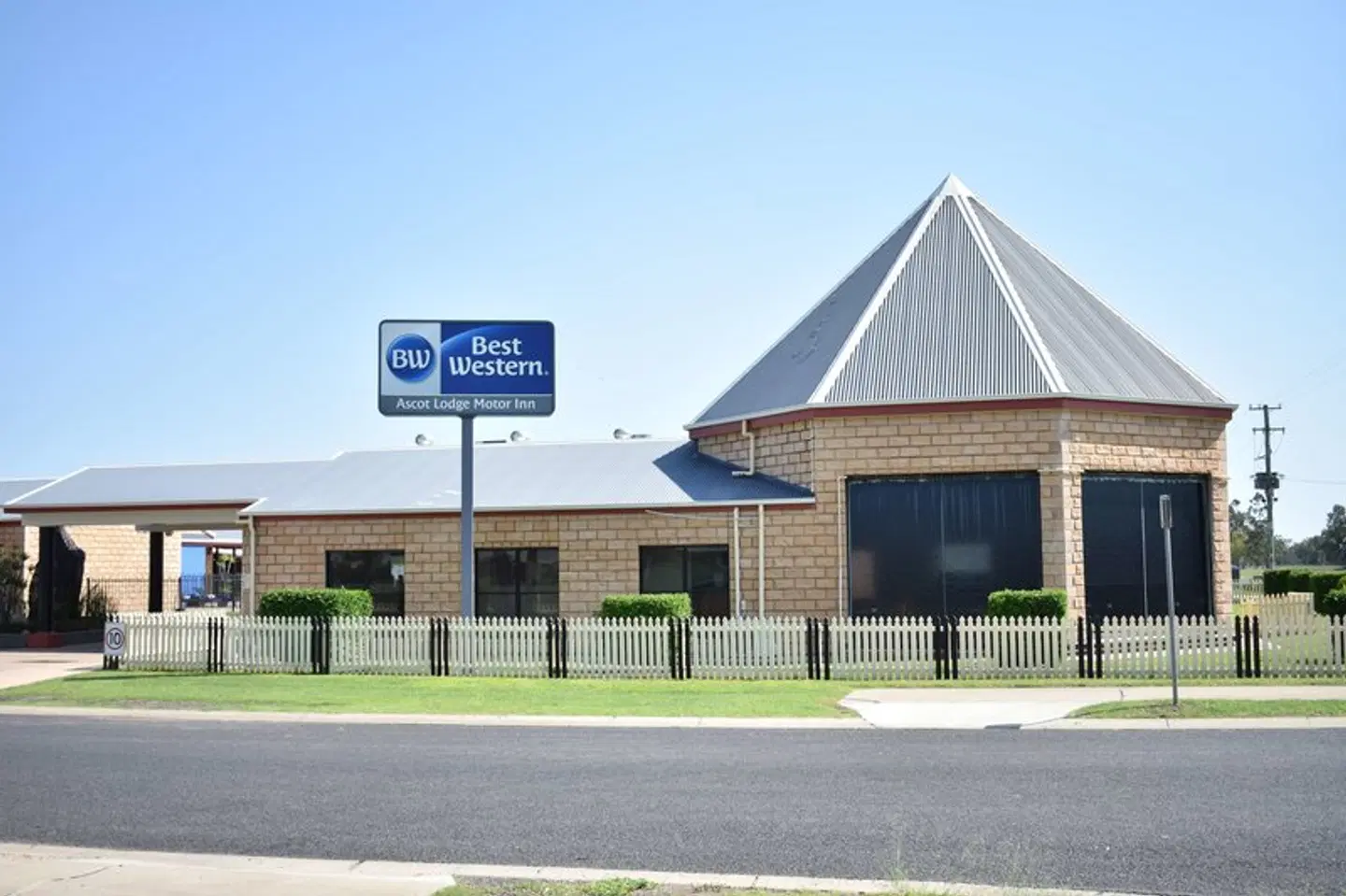 Best Western Ascot Lodge Motor Inn EXTERIOR