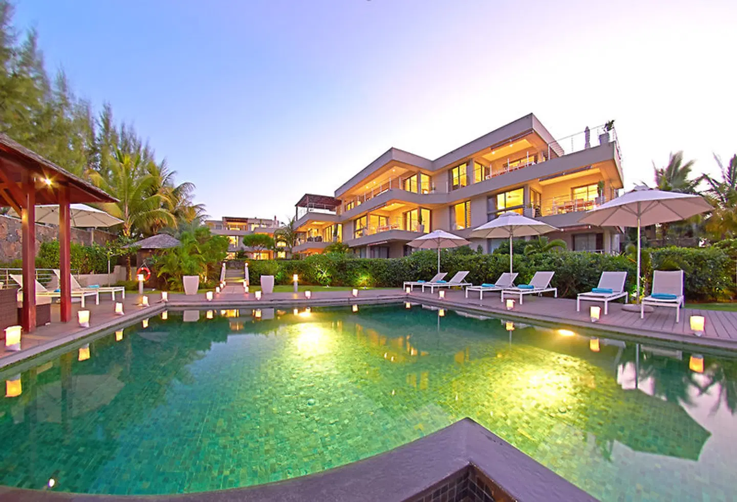 Bon Azur Beachfront Suites & Penthouses by LOV OUTDOOR_POOL