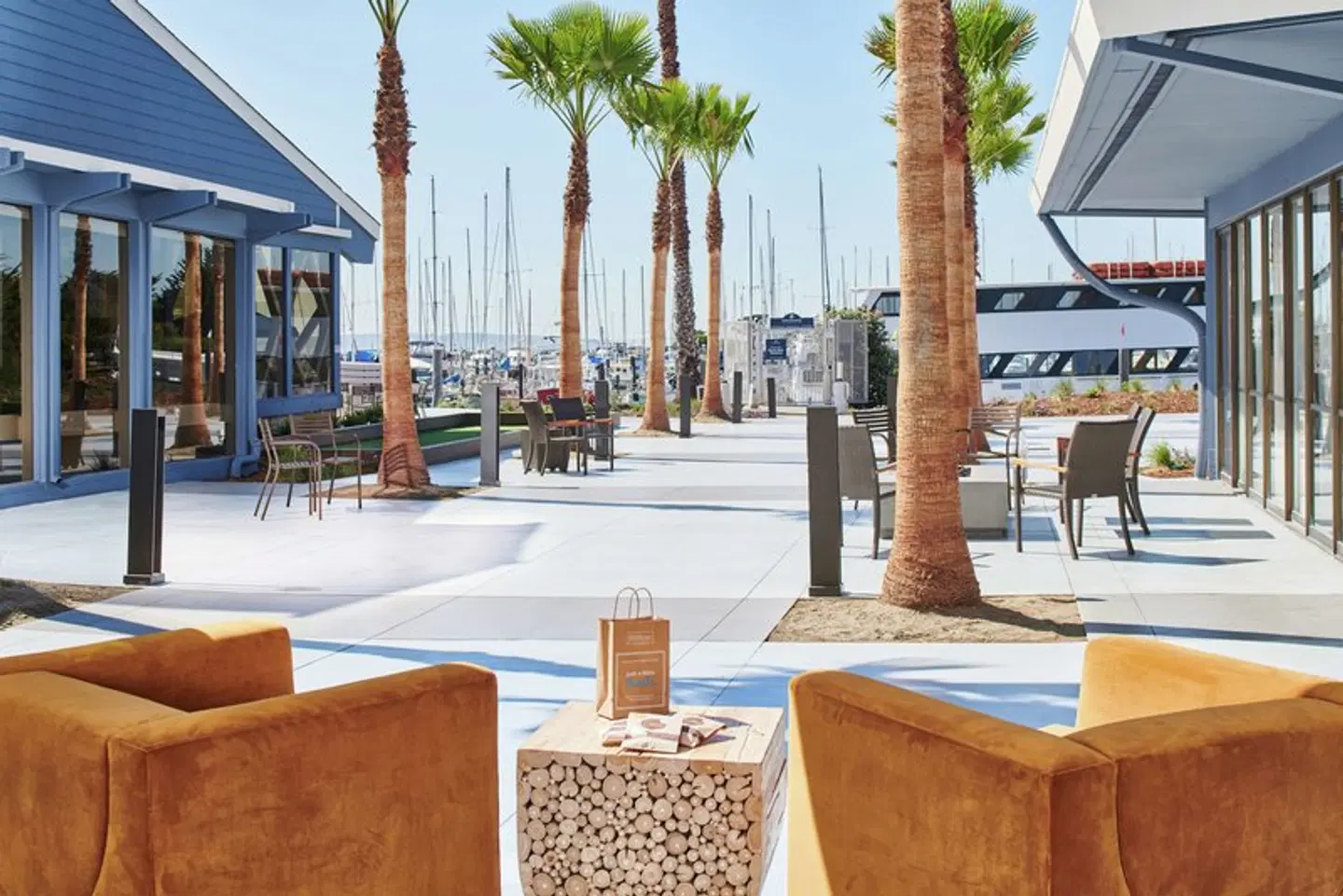 DoubleTree by Hilton Berkeley Marina Terrasse
