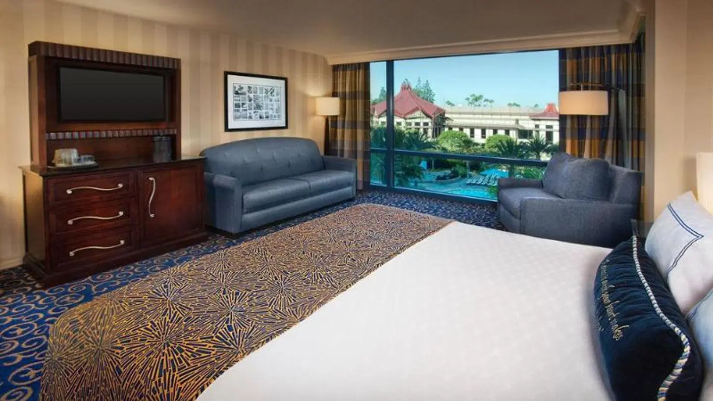 Disneyland Hotel ROOM_EXAMPLE
