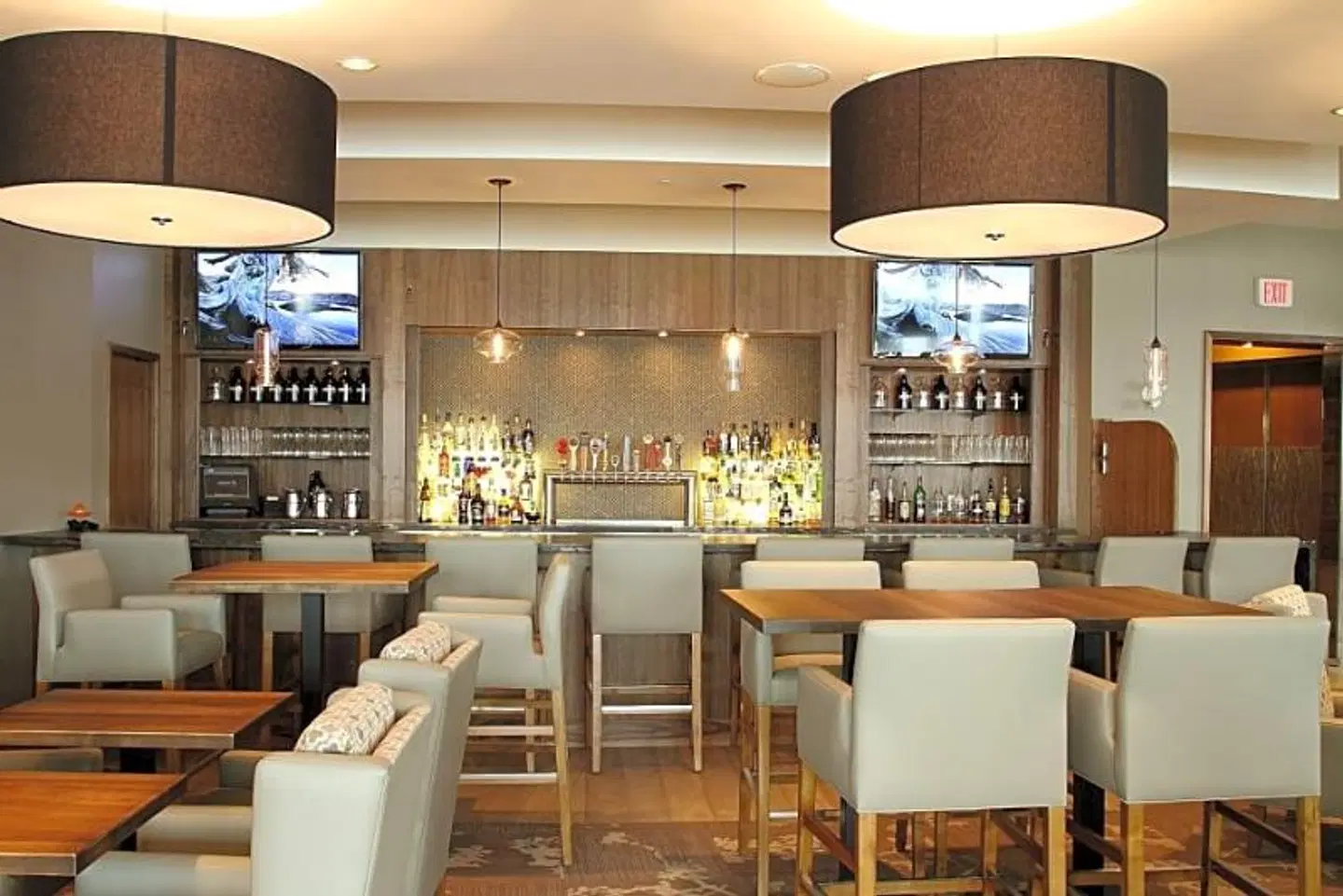 Manteo Resort Bar