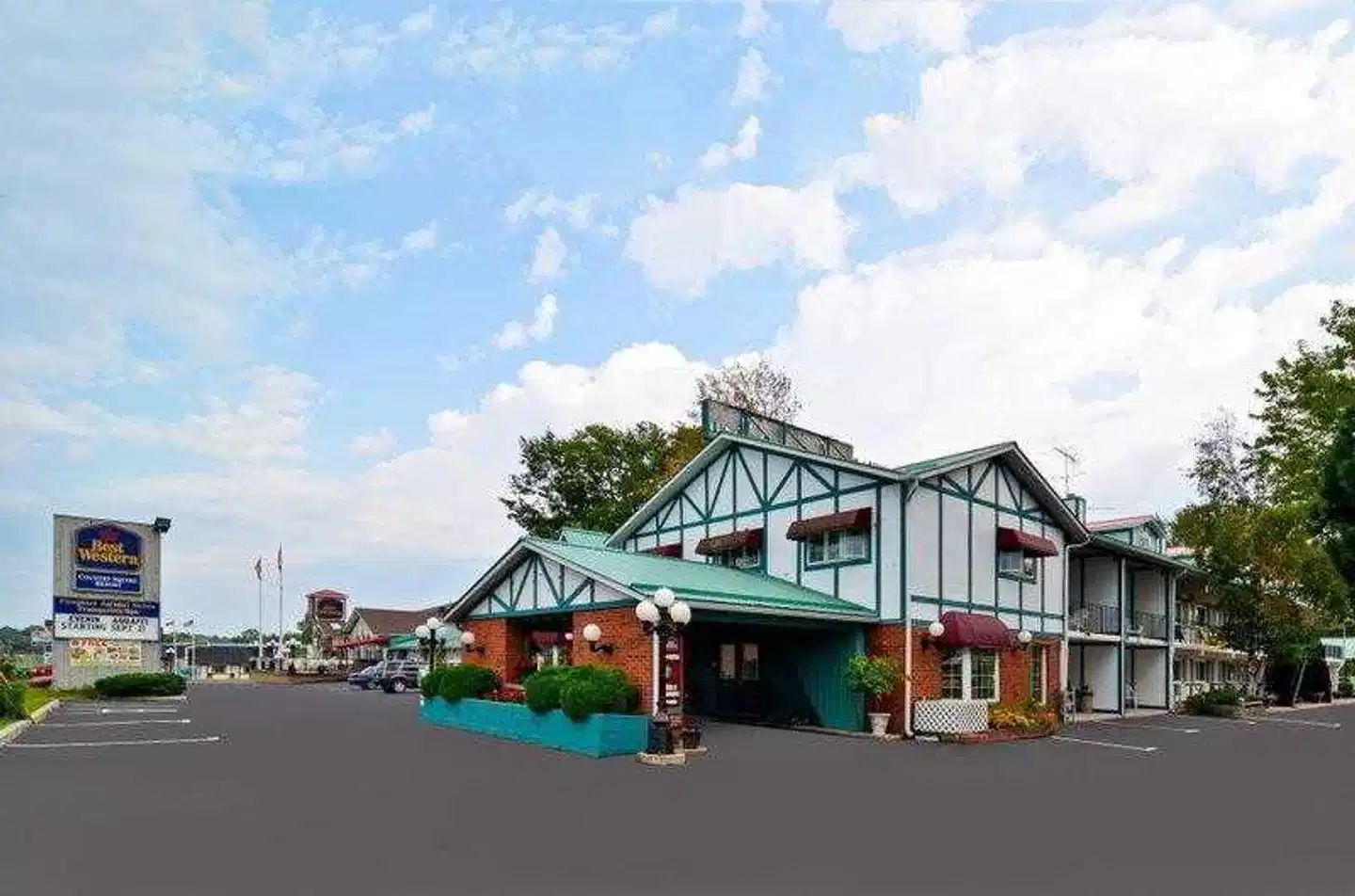 Super 8 by Wyndham Gananoque/Country Squire Resort Aussenansicht