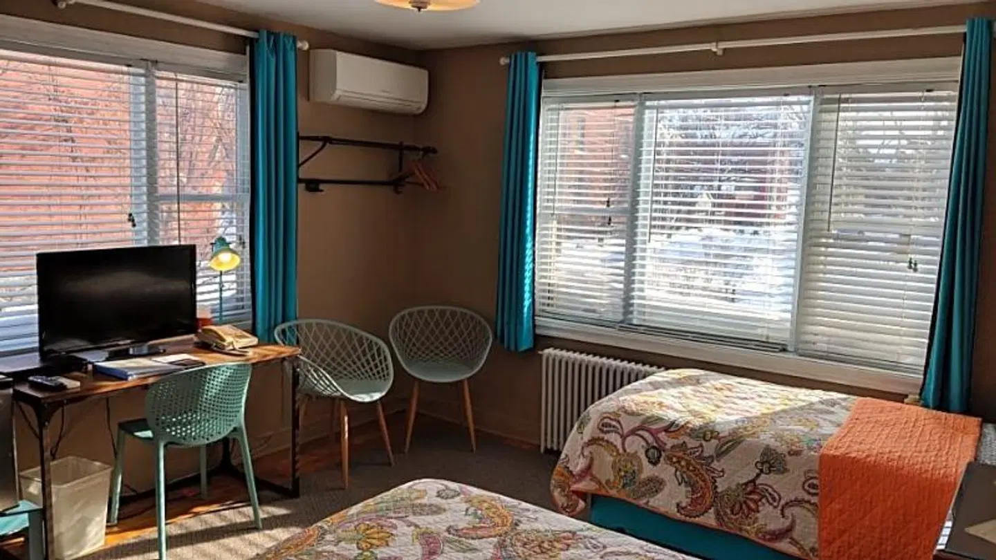 McGee's Inn ROOM_EXAMPLE