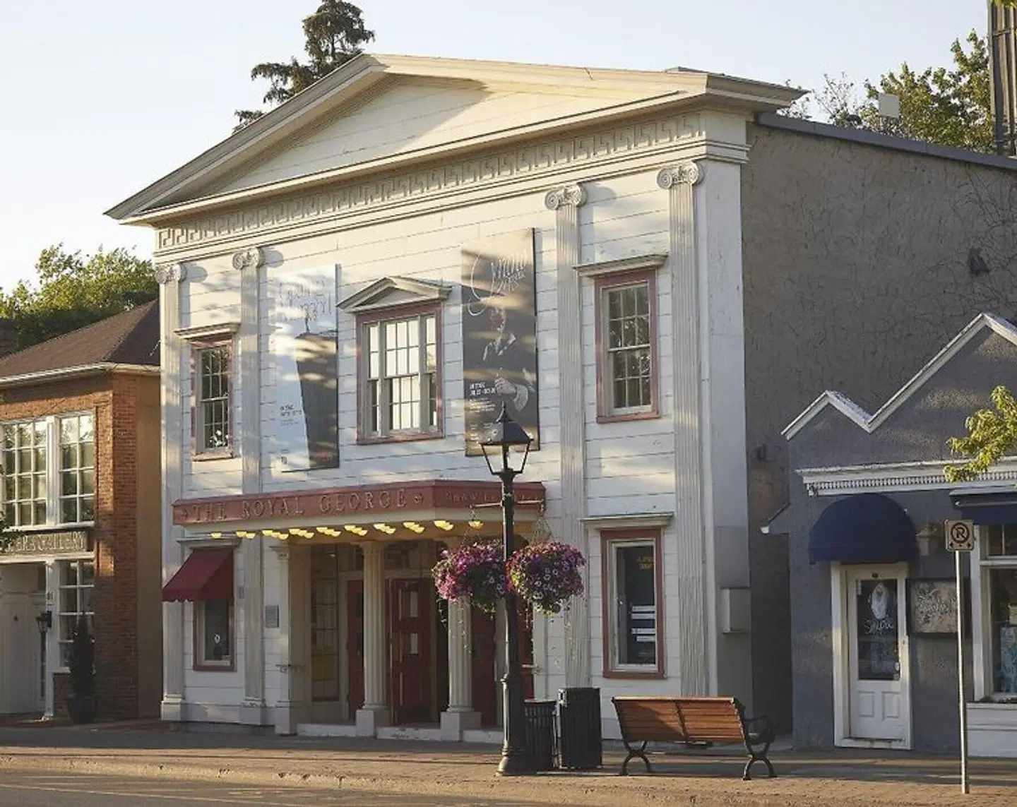 Shaw Club Hotel & Spa EXTERIOR