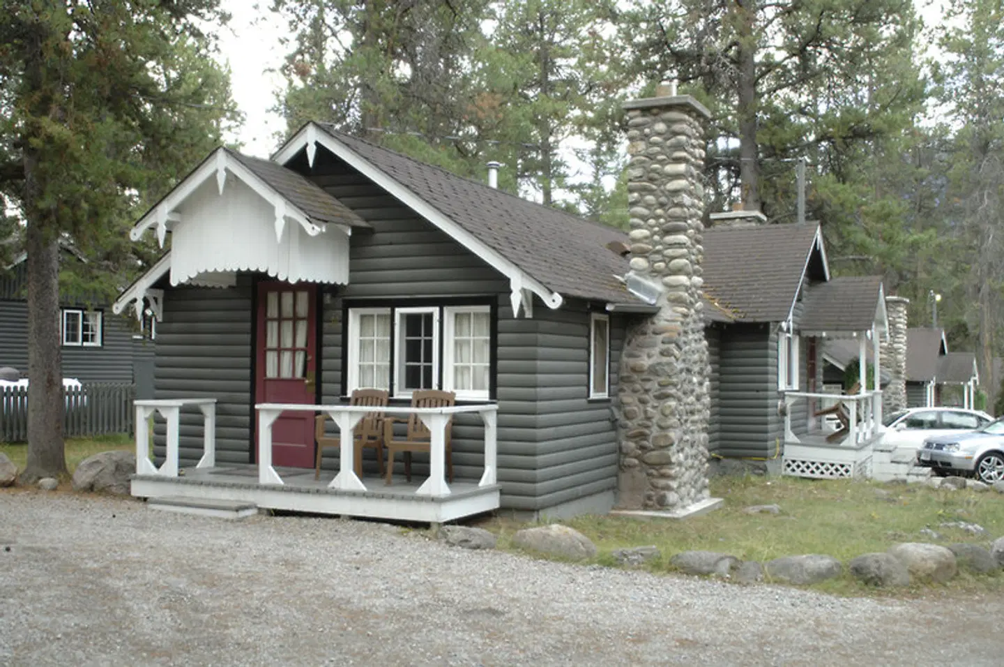 TEKARRA LODGE BY COAST HOTELS EXTERIOR