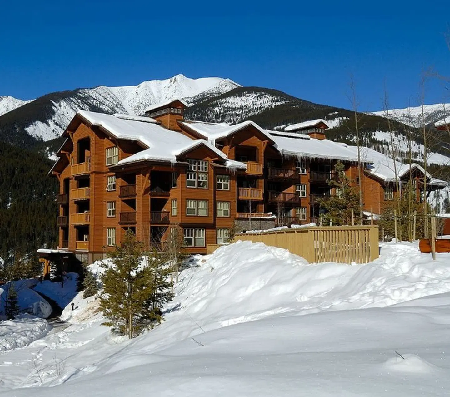 Panorama Mountain Resort - Premium Condos and Townhomes EXTERIOR