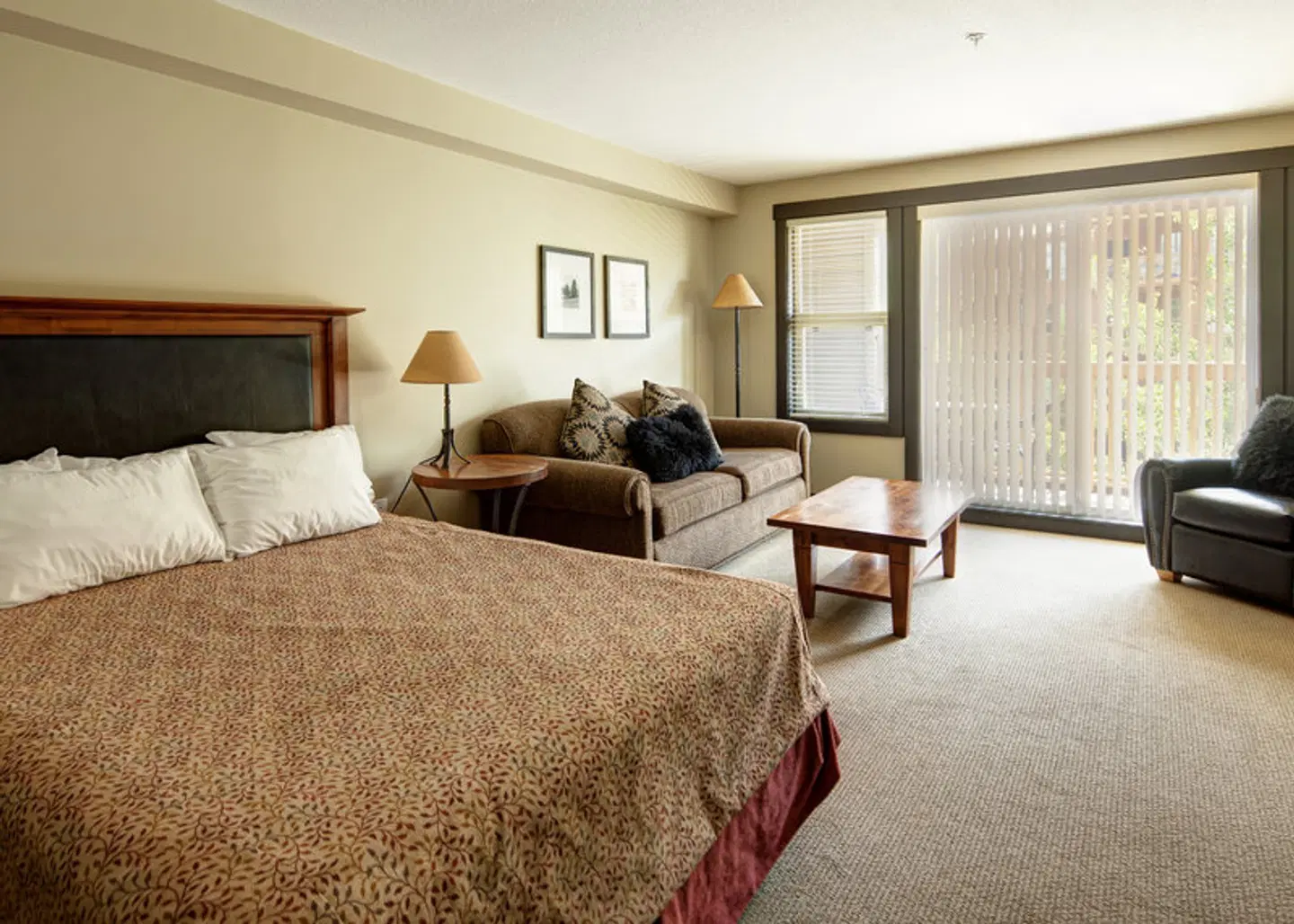 Panorama Mountain Resort - Premium Condos and Townhomes ROOM_EXAMPLE