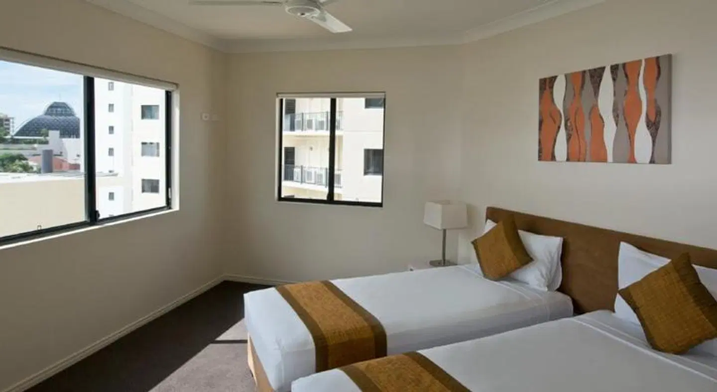 Park Regis Piermonde Apartments ROOM_EXAMPLE