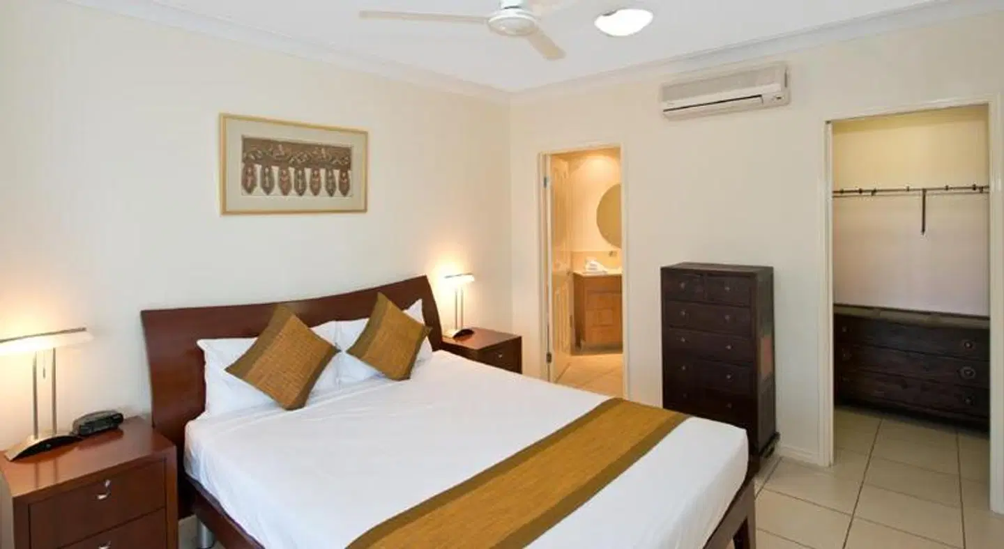 Park Regis Piermonde Apartments ROOM_EXAMPLE