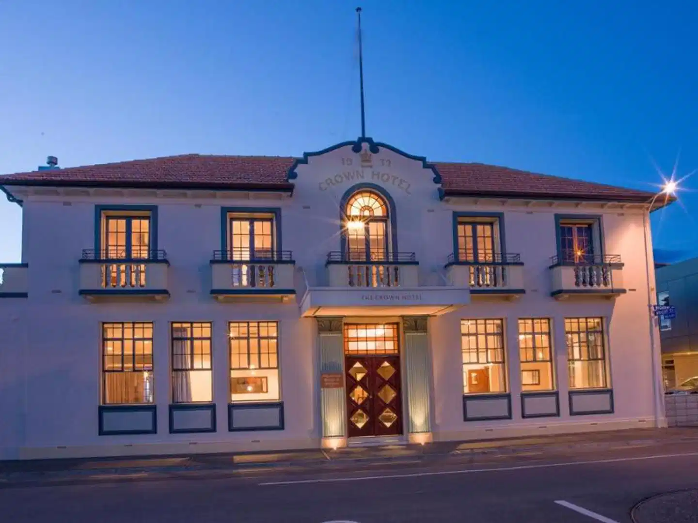 The Crown Hotel Aussenansicht