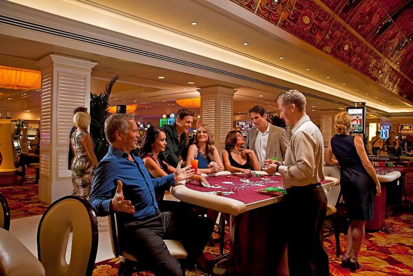 Tropicana Las Vegas - a DoubleTree by Hilton Hotel PEOPLE