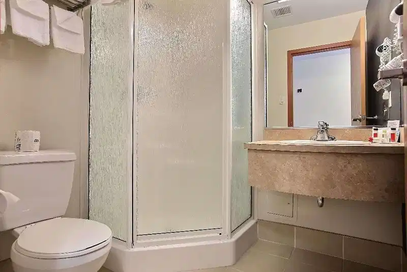 Super 8 by Wyndham Trois-Rivieres – Hotelfoto