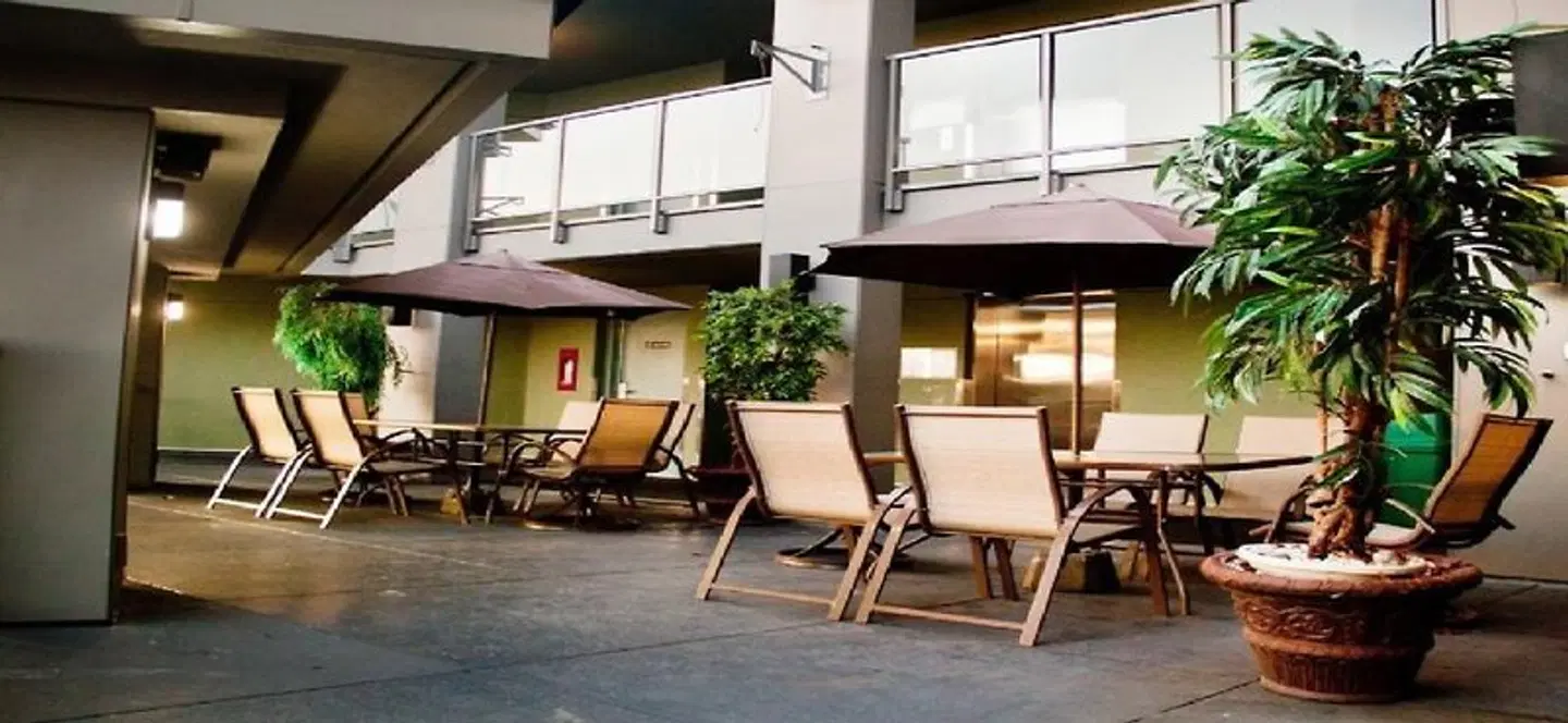 Accent Inns Vancouver Airport LOUNGE_LOBBY